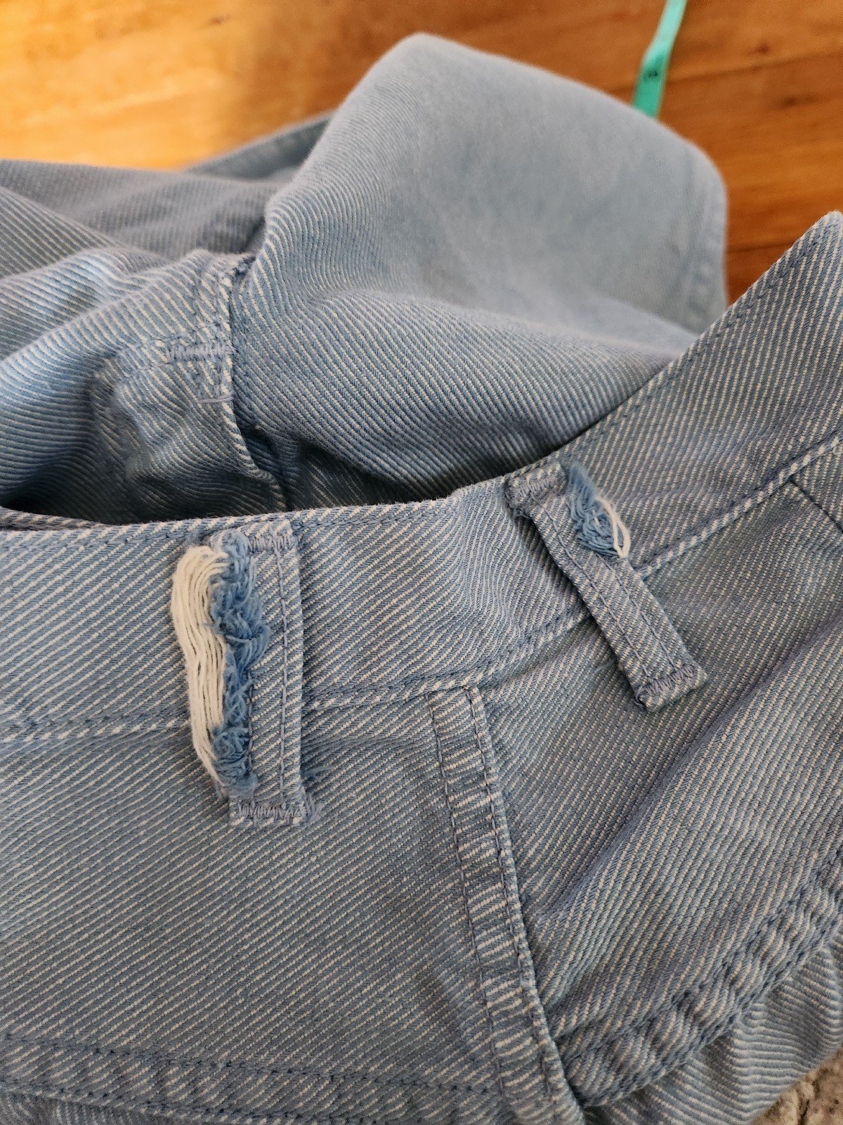 80s High Rise Cropped Blue Jeans