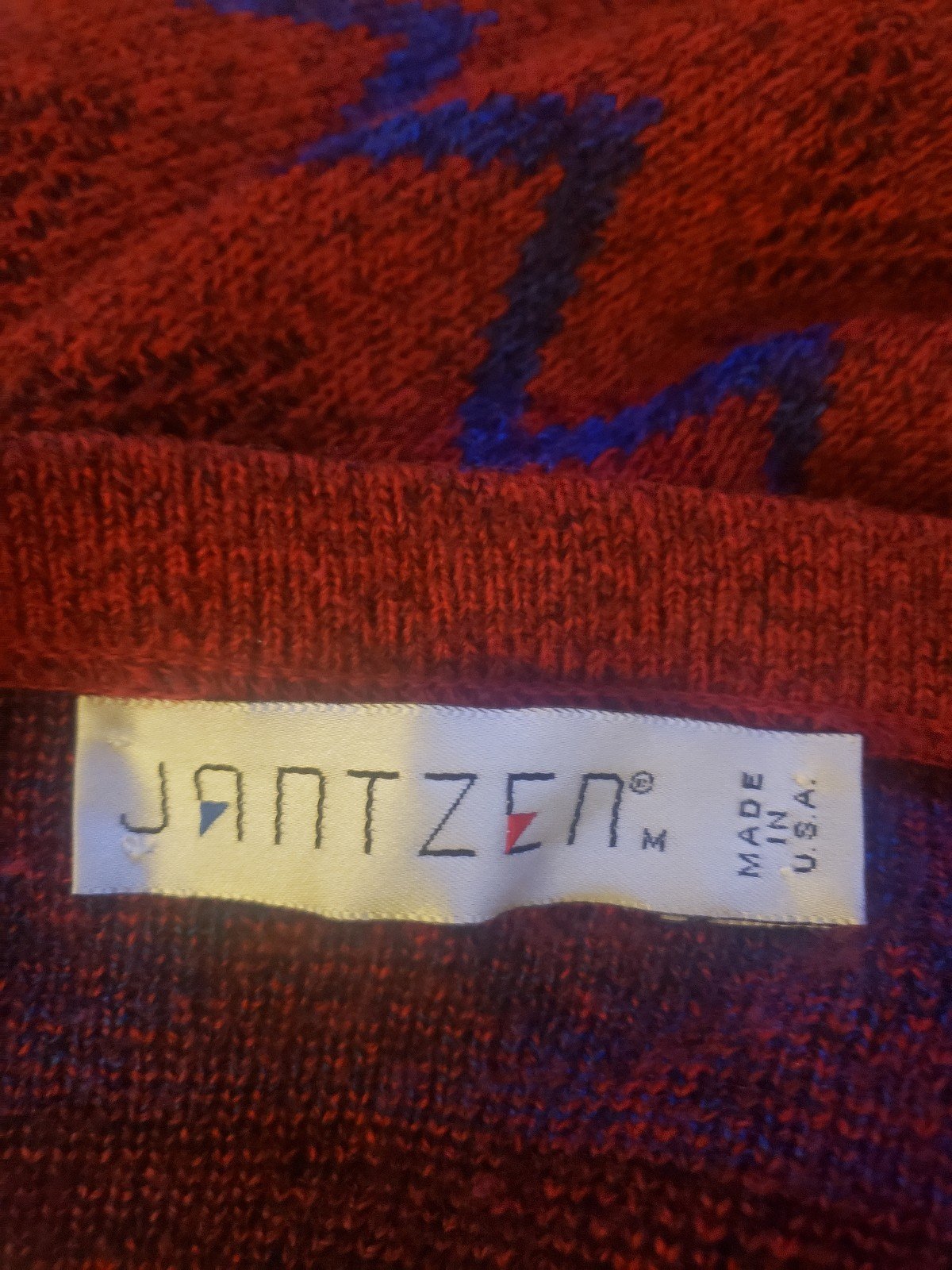 90s Red and Blue Chevron Jantzen Sweater