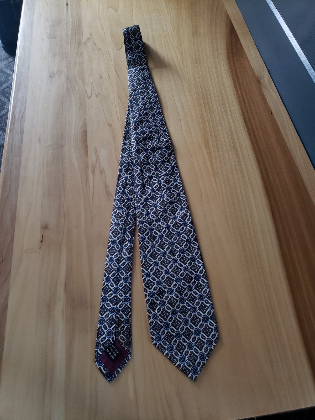 Vintage 70s/80s Bigby and Kruthers Silk Tie