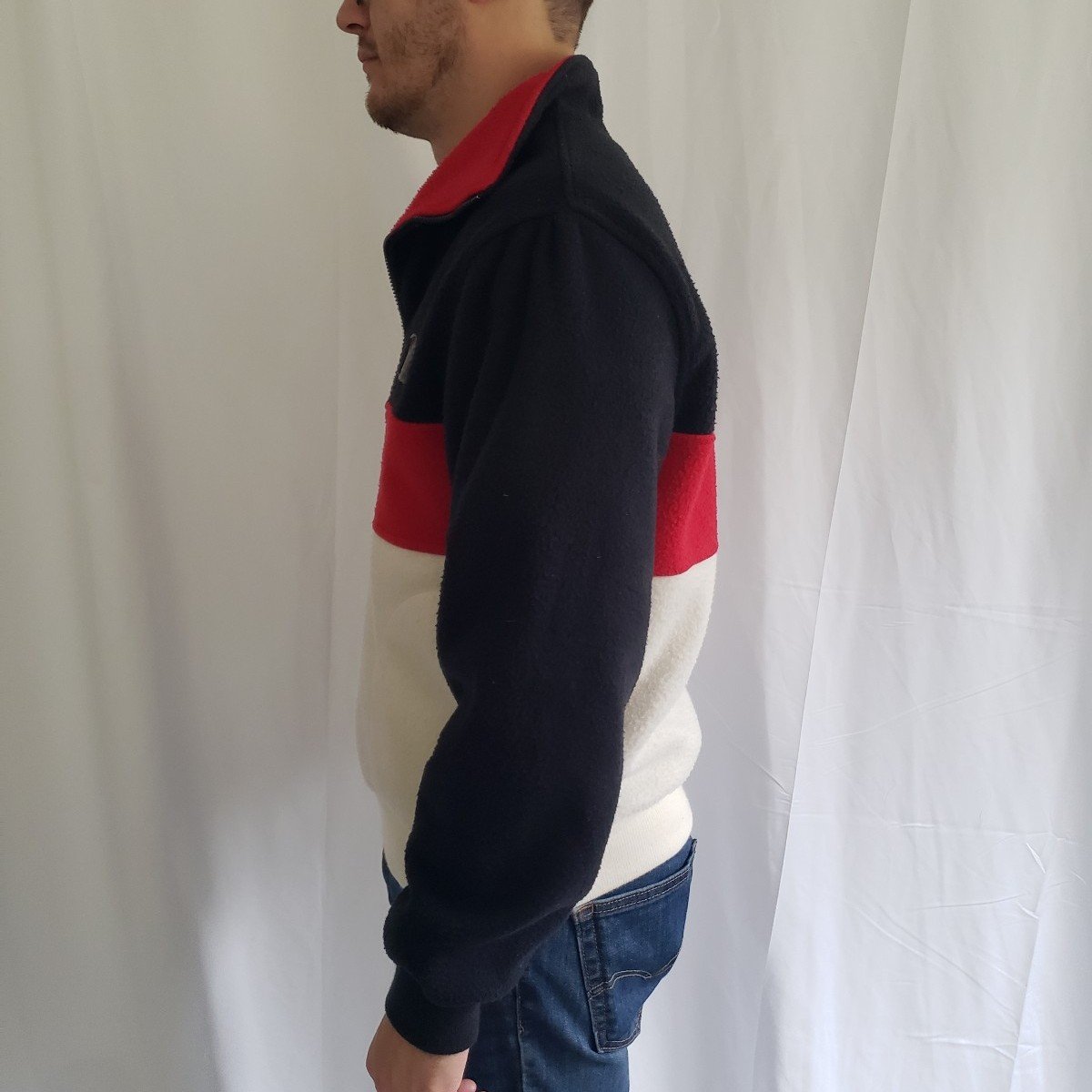 90s Red, Black, and White Fleece Pullover