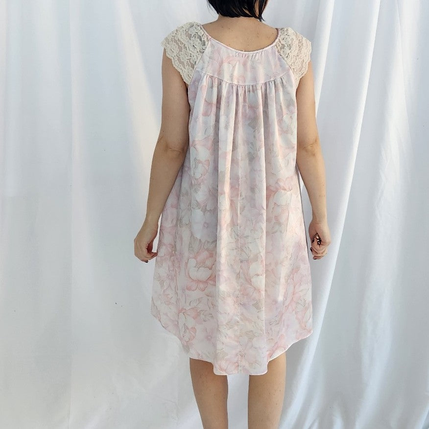 80s/90s Pink Floral Nightgown