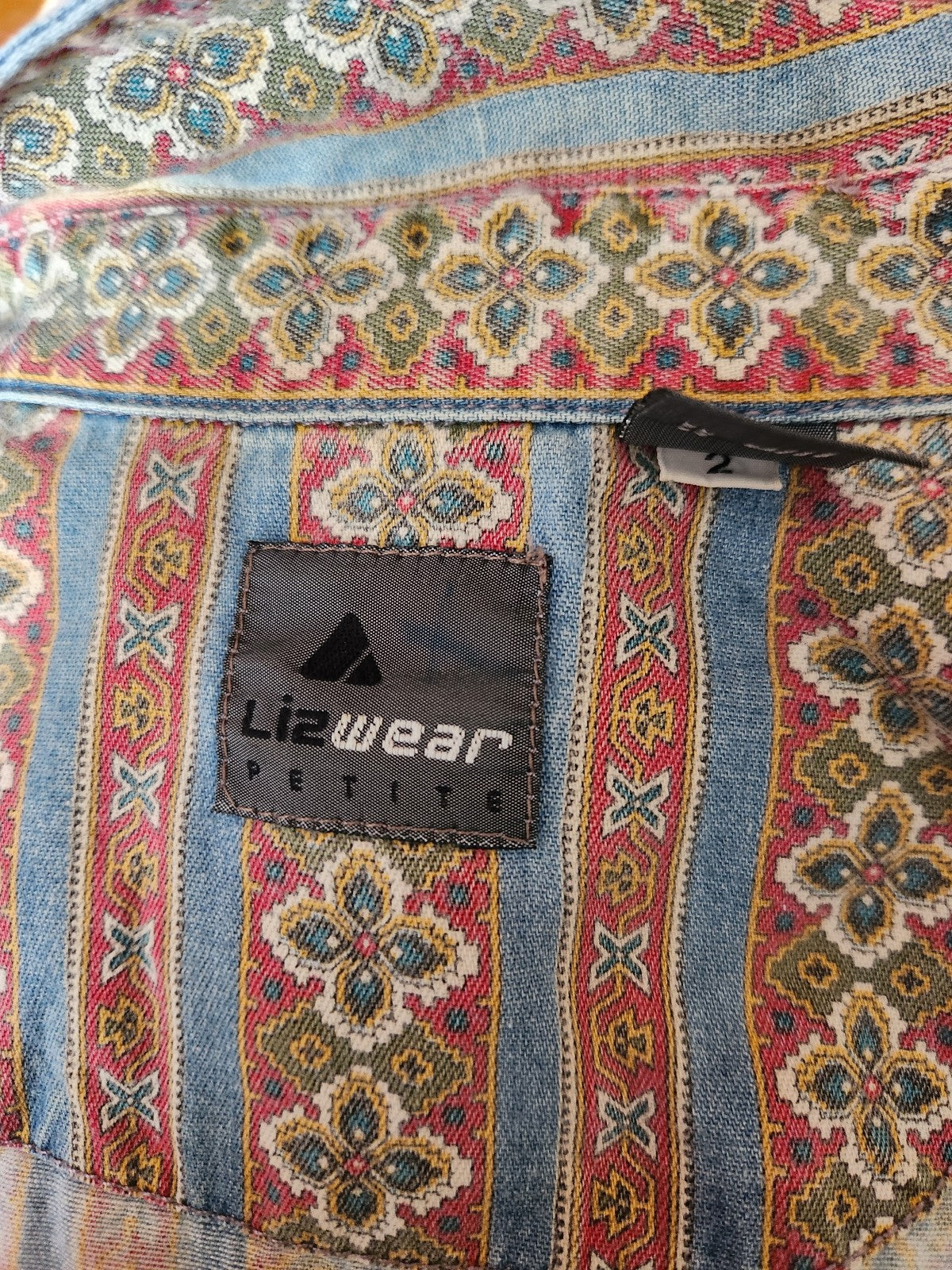 90s 100% Cotton Liz Claiborne Southwest Print Button Down