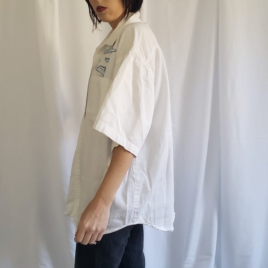 90s Dolphin Embroidered Button Down Shirt