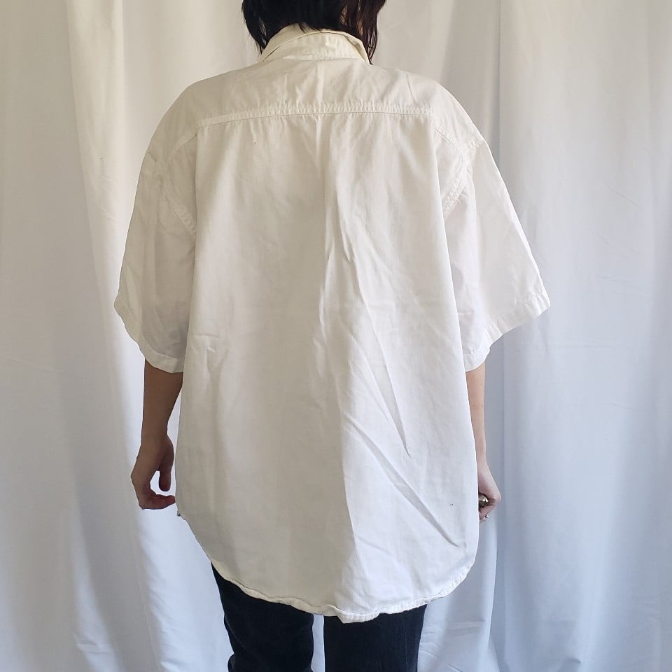 90s Dolphin Embroidered Button Down Shirt