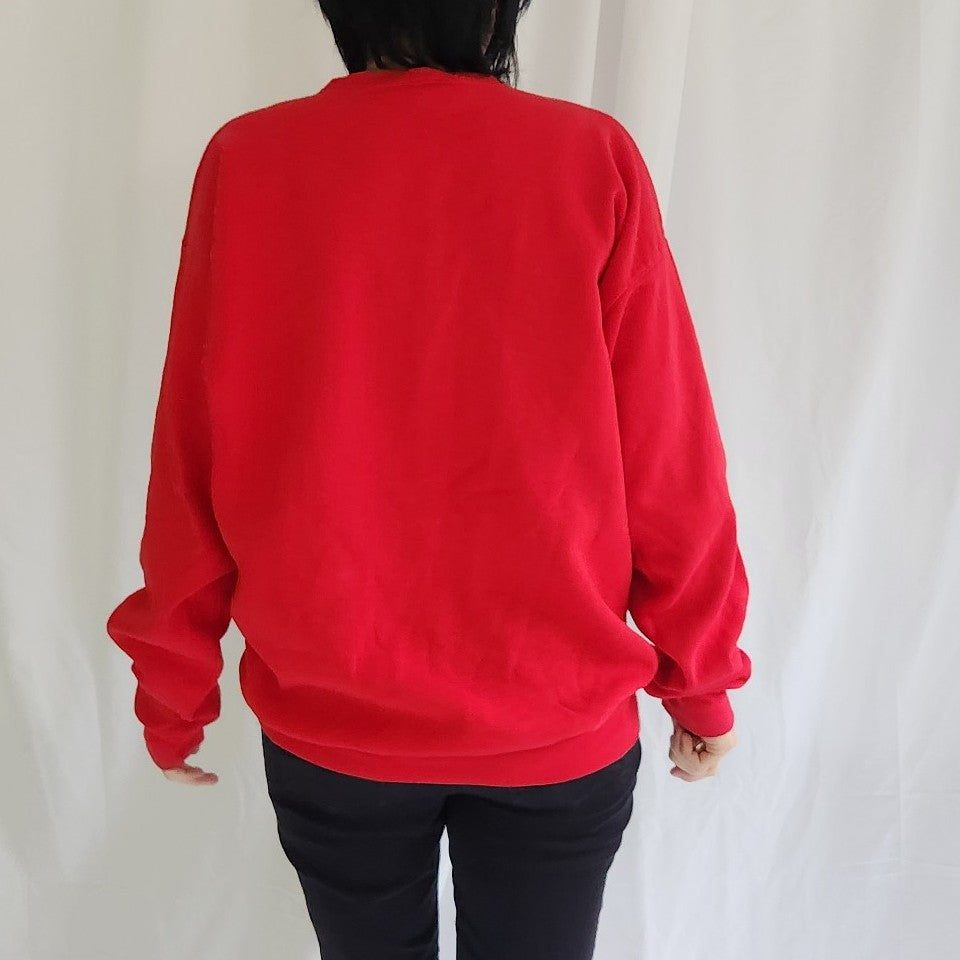 90s Red Winter Birds Wreath Crew Neck Sweatshirt