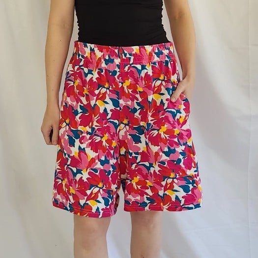 90s Pink Floral Tee and Shorts Set