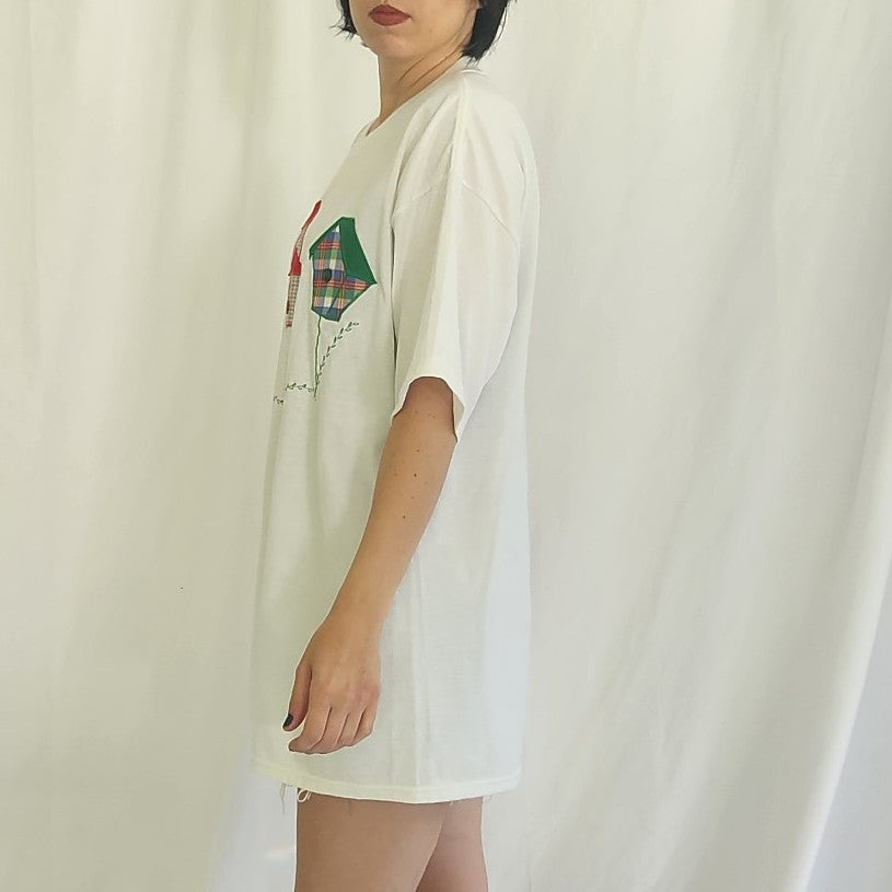 90s/00s White Birdhouse Tee