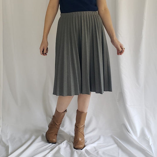 70s/80s Gray Pleated Skirt