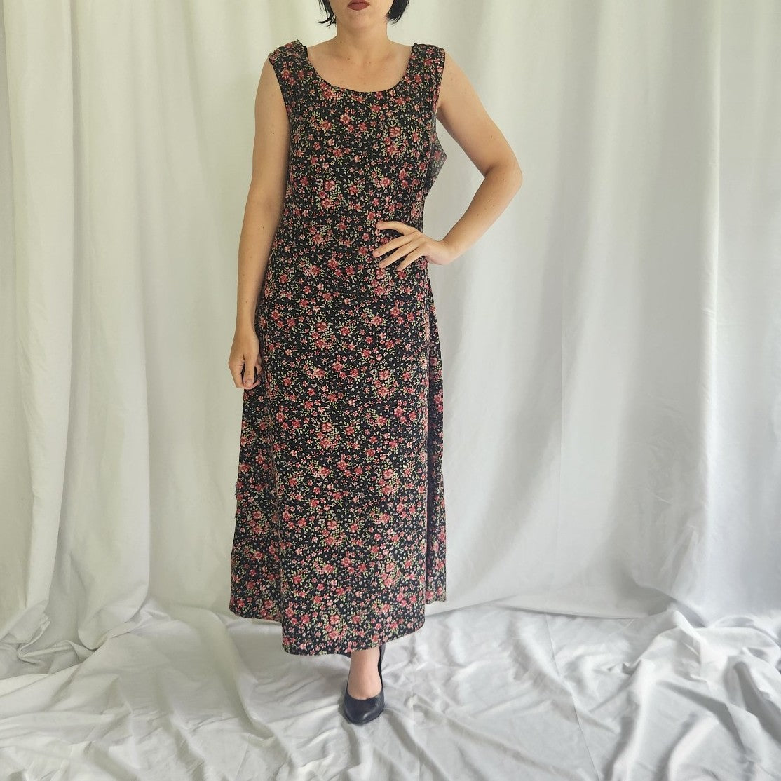 90s/00s Black and Red Floral Dress and Top