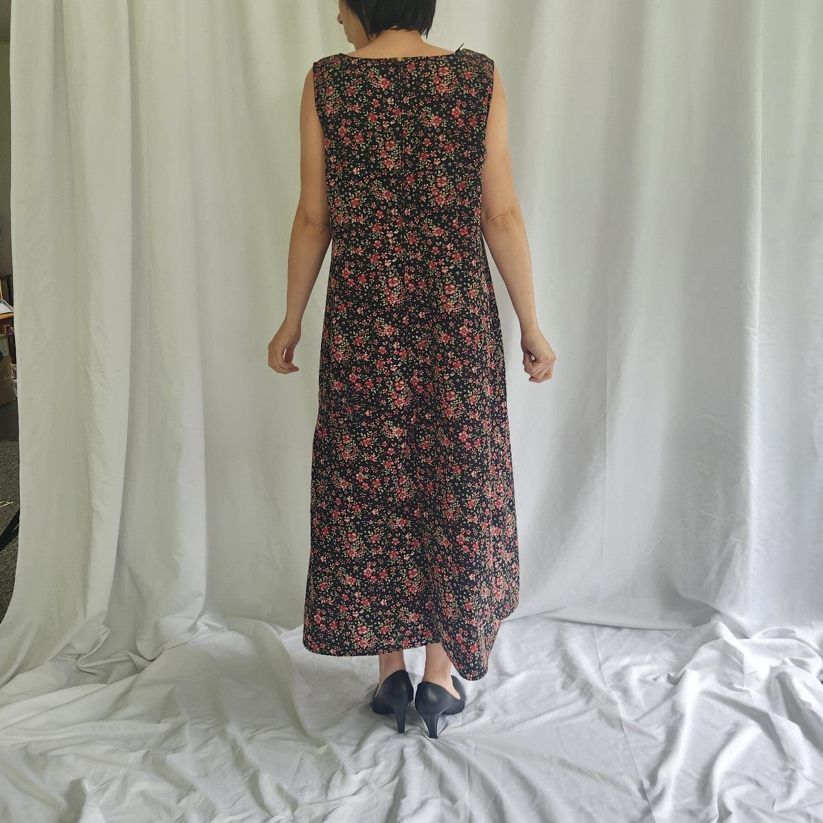 90s/00s Black and Red Floral Dress and Top
