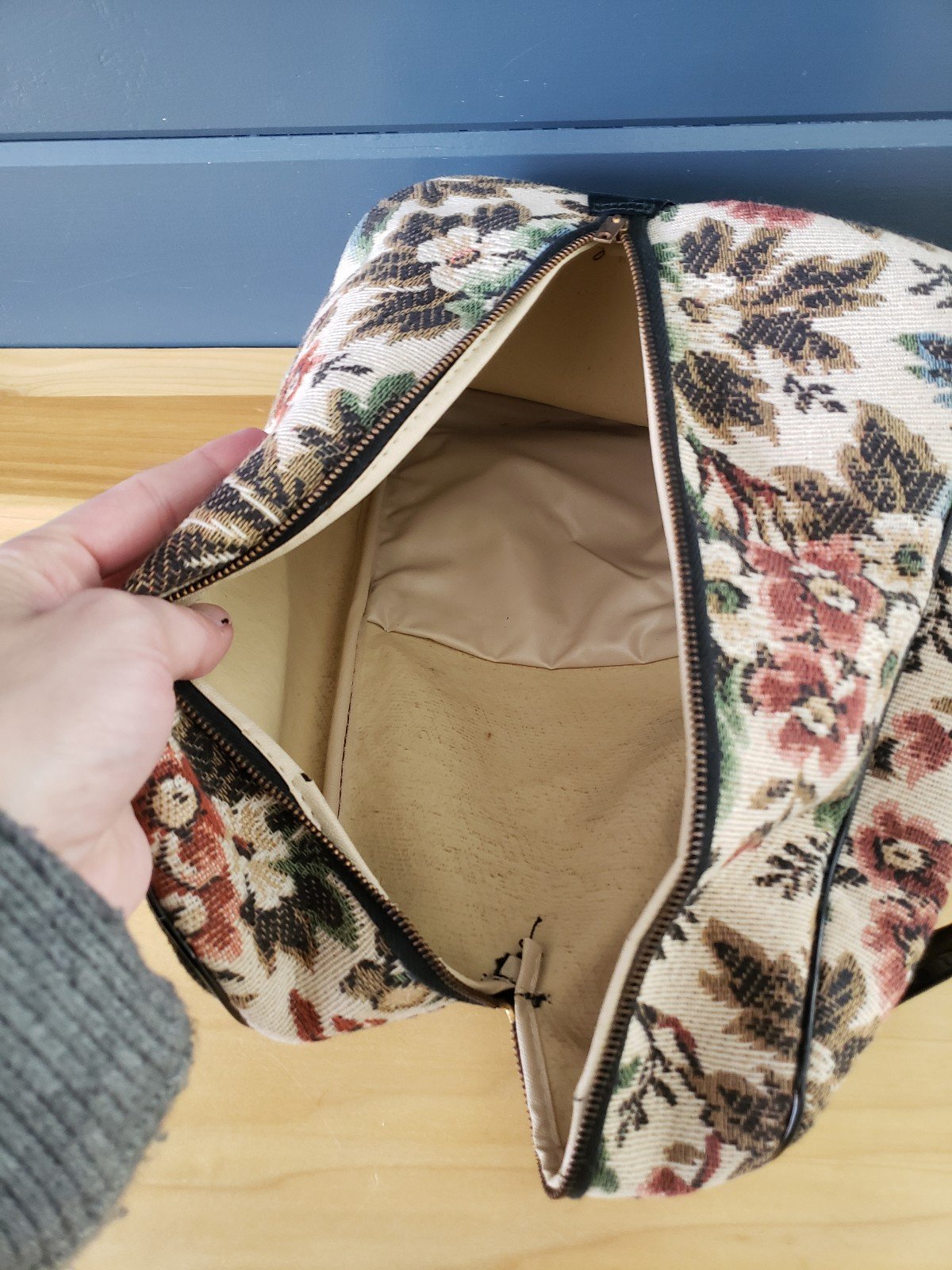 90s Floral Tapestry Style Purse