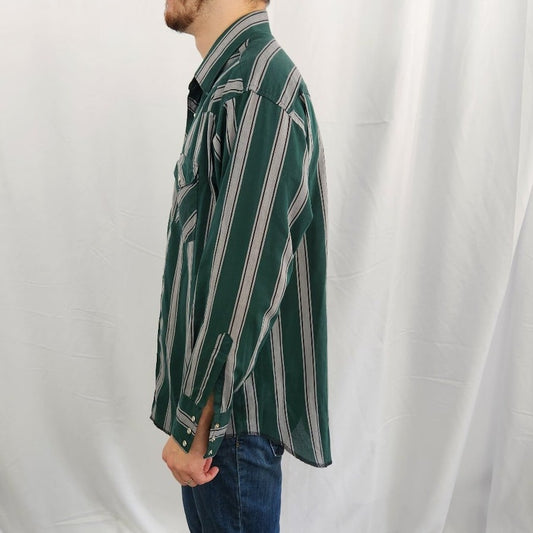 90s Wrangler Green and Gray Snap Front Shirt