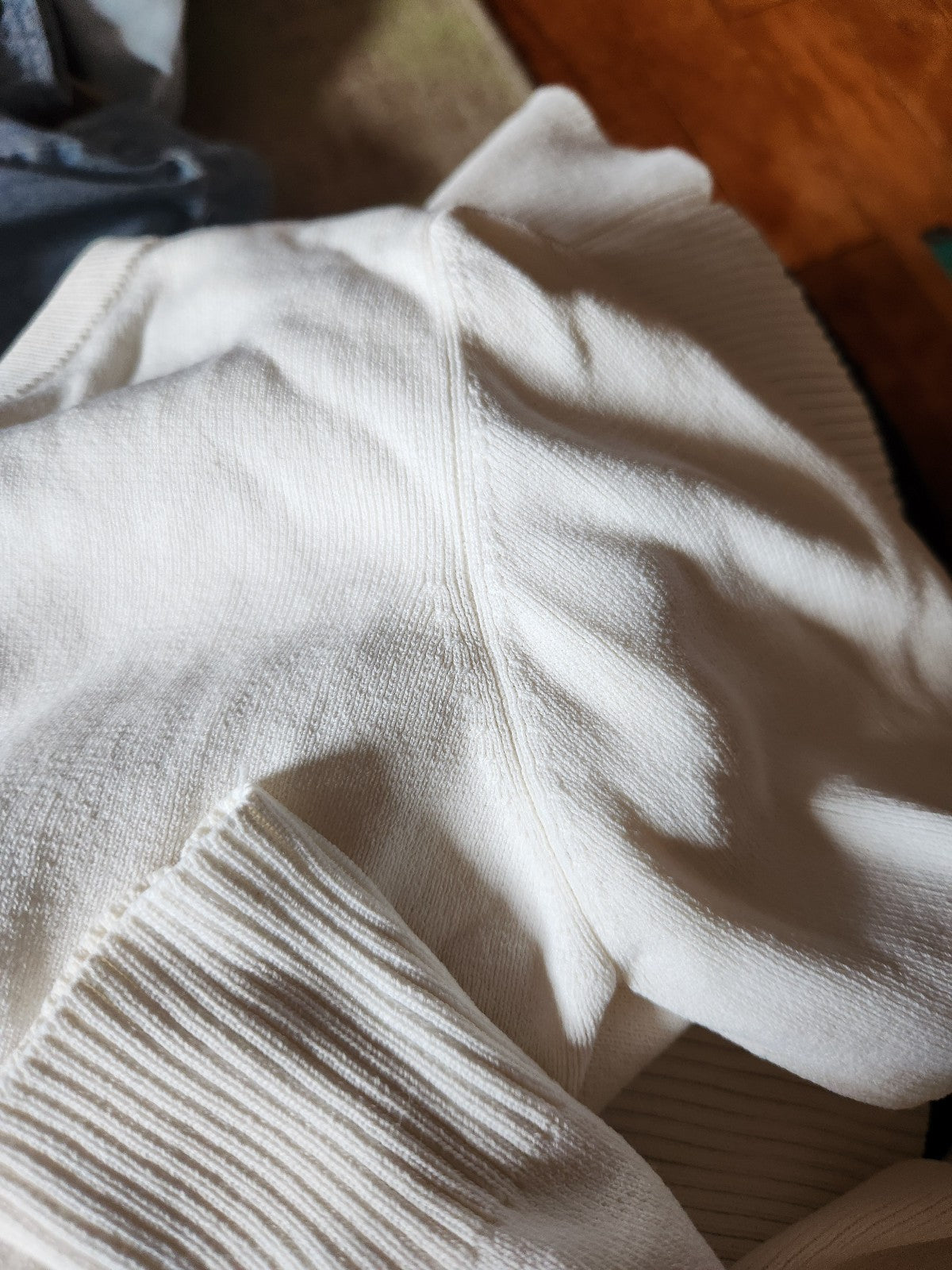90s White Cardigan