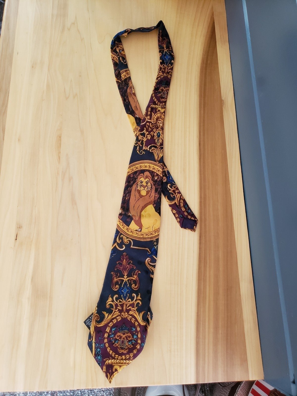 Vintage Lion King Silk Tie