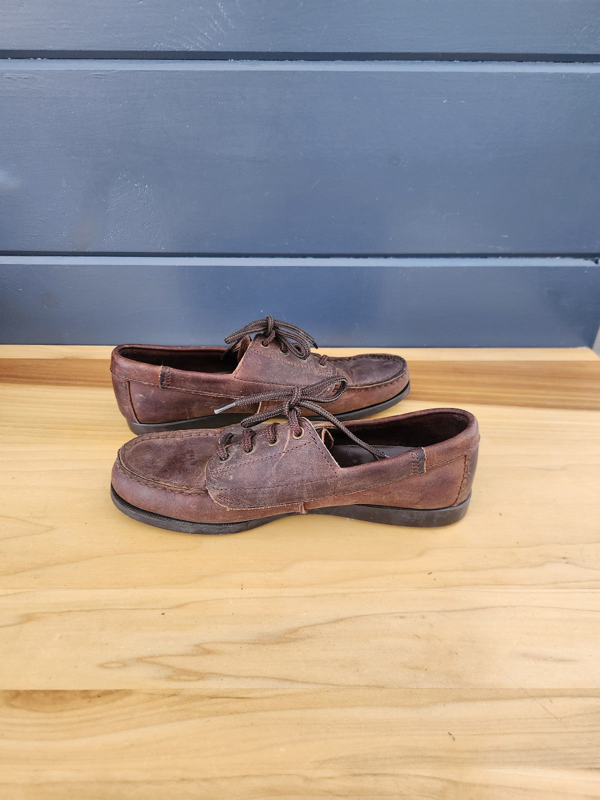 80s/90s Brown Faux Leather Oxfords