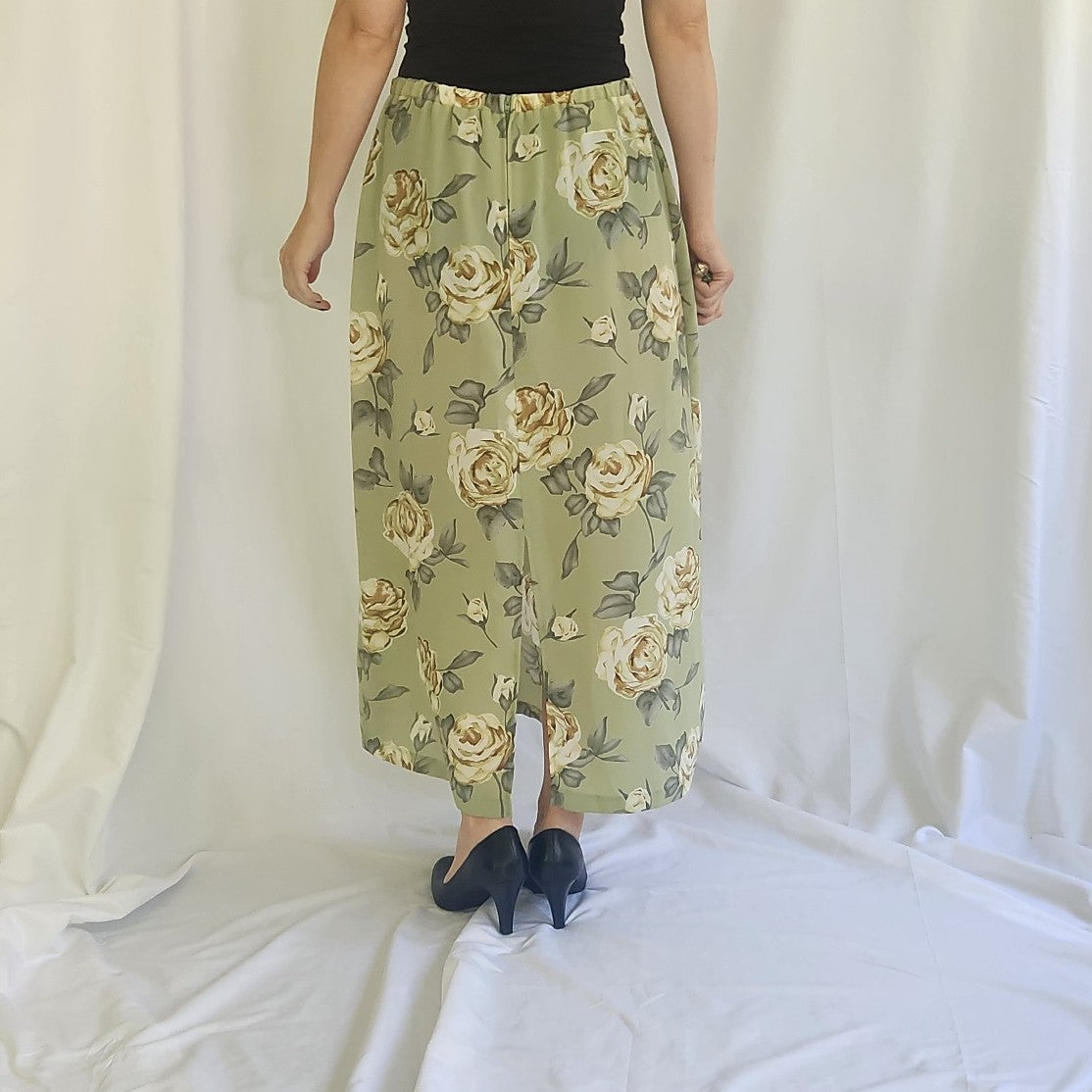 90s/Y2K Green Rose Print Maxi Skirt