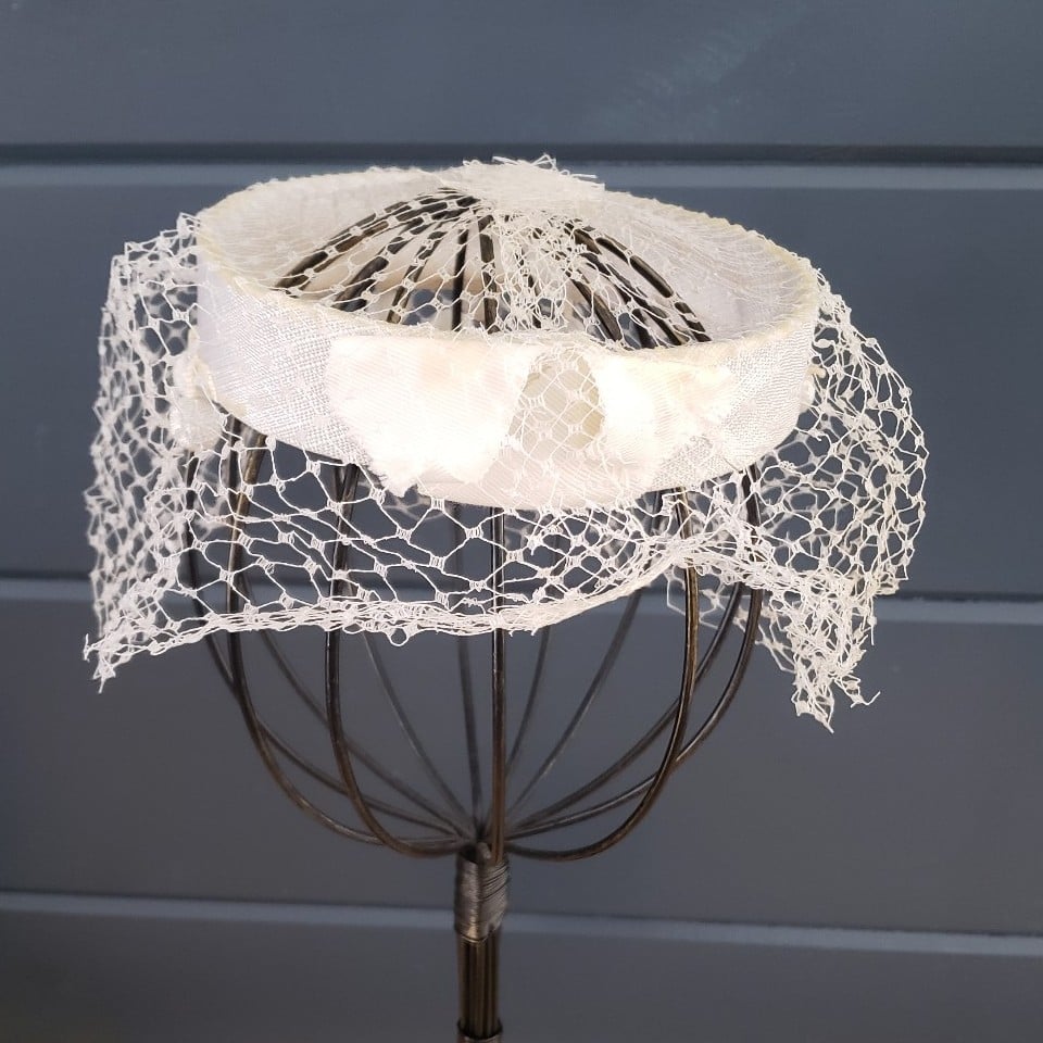 60s White Lace Hat
