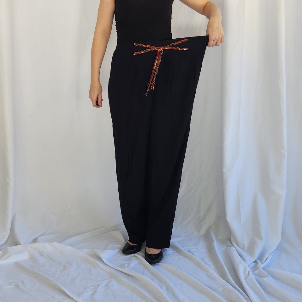 90s Black Rayon Pants and Tops Set