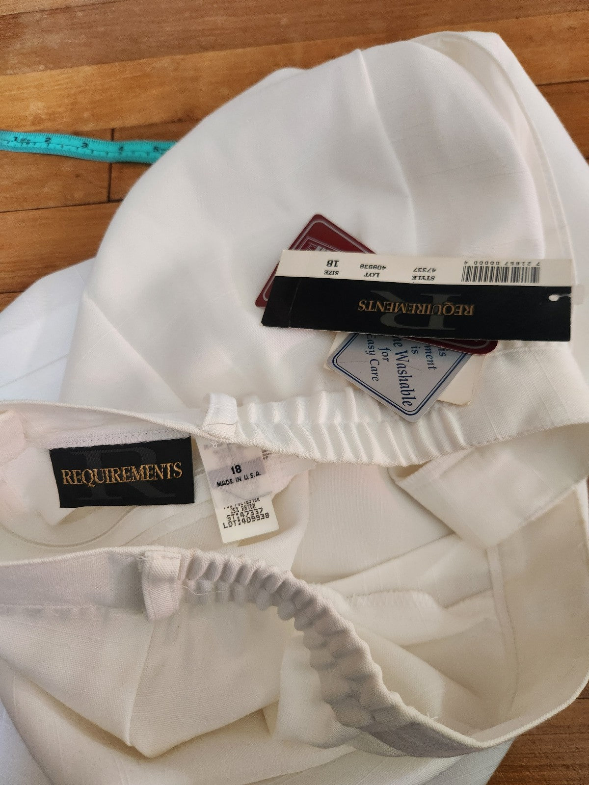 80s/90s Deadstock White Pencil Skirt