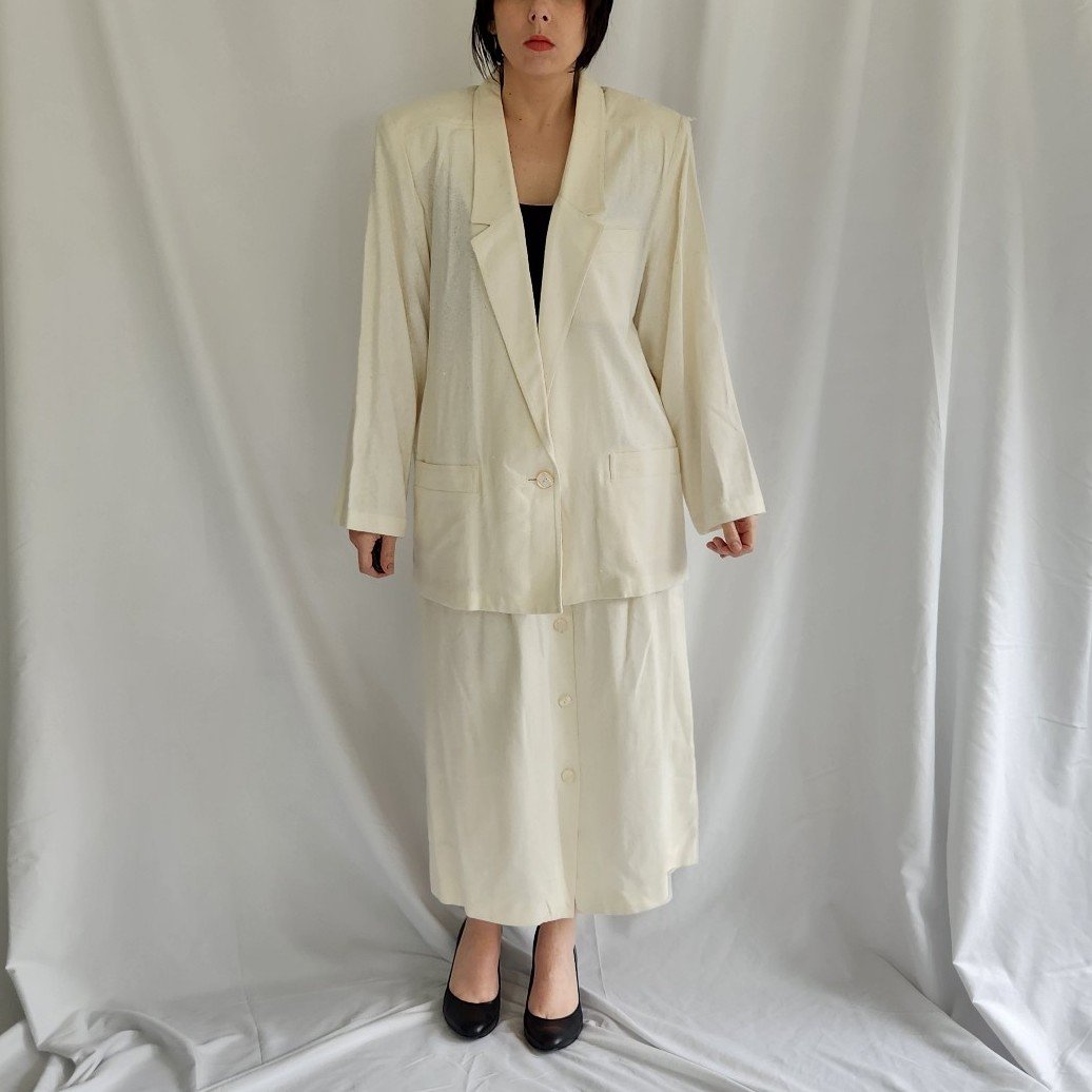 80s Cream Silk Oversize Blazer and Skirt Set