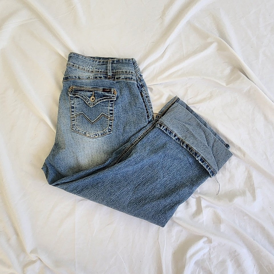 Y2K Angels Low Rise Capri Jeans