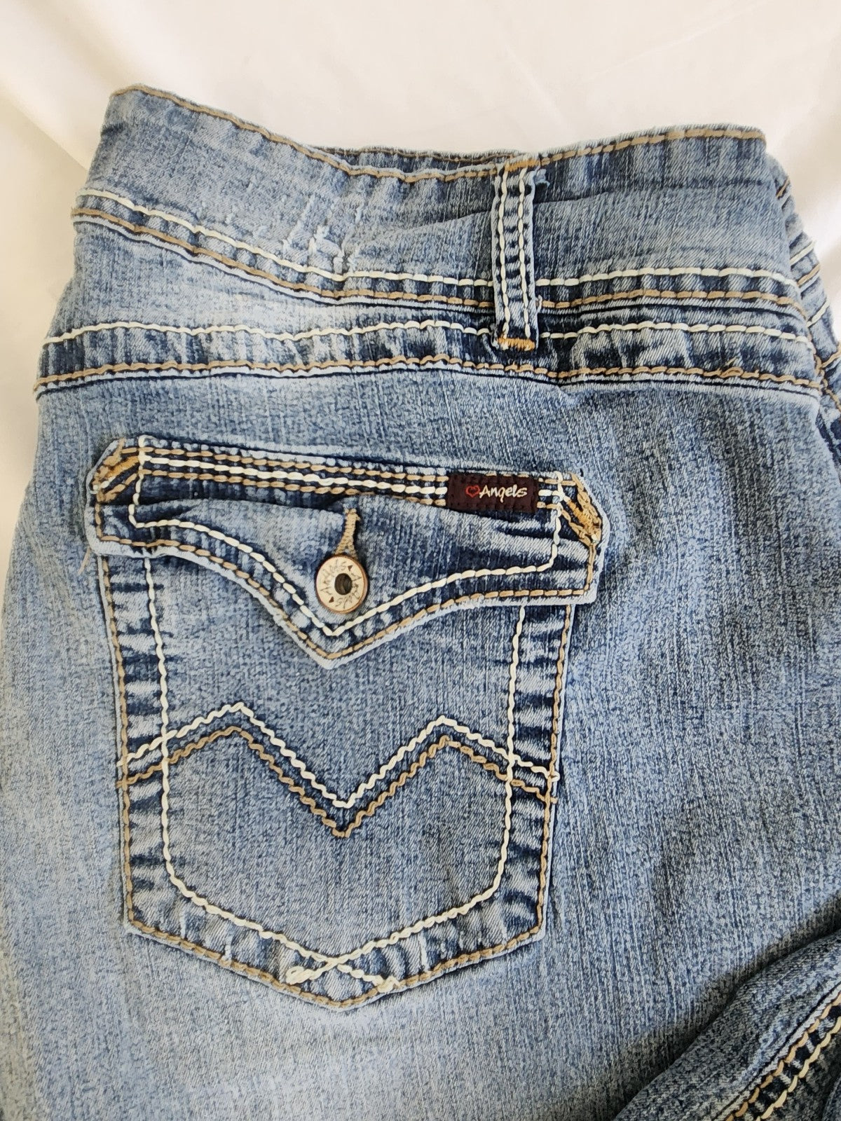 Y2K Angels Low Rise Capri Jeans