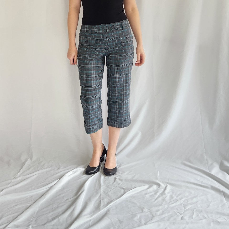 Y2K Gray and Blue Plaid Capris