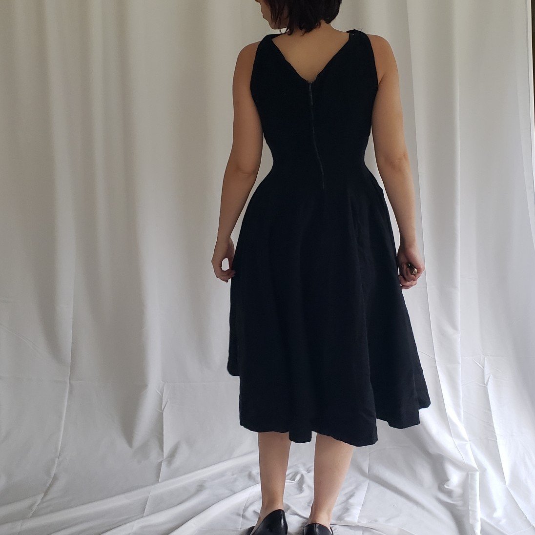 50s/60s Sleeveless Black Wool Dress