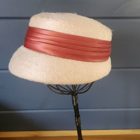 60s Cream Hat