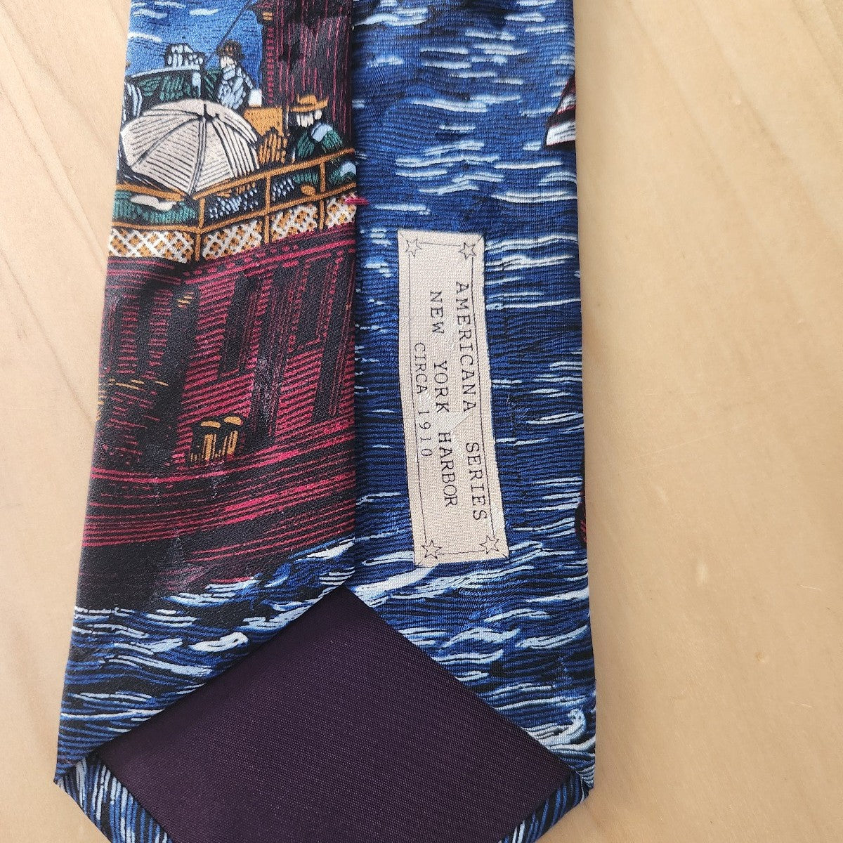 90s American Series New York Harbor Theme Tie