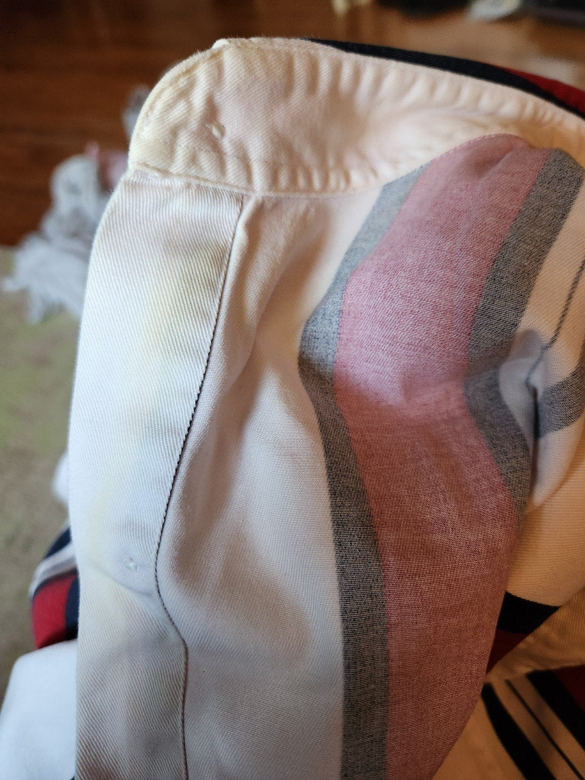 90s Chaps Ralph Lauren Red and White Striped Cotton Button Down