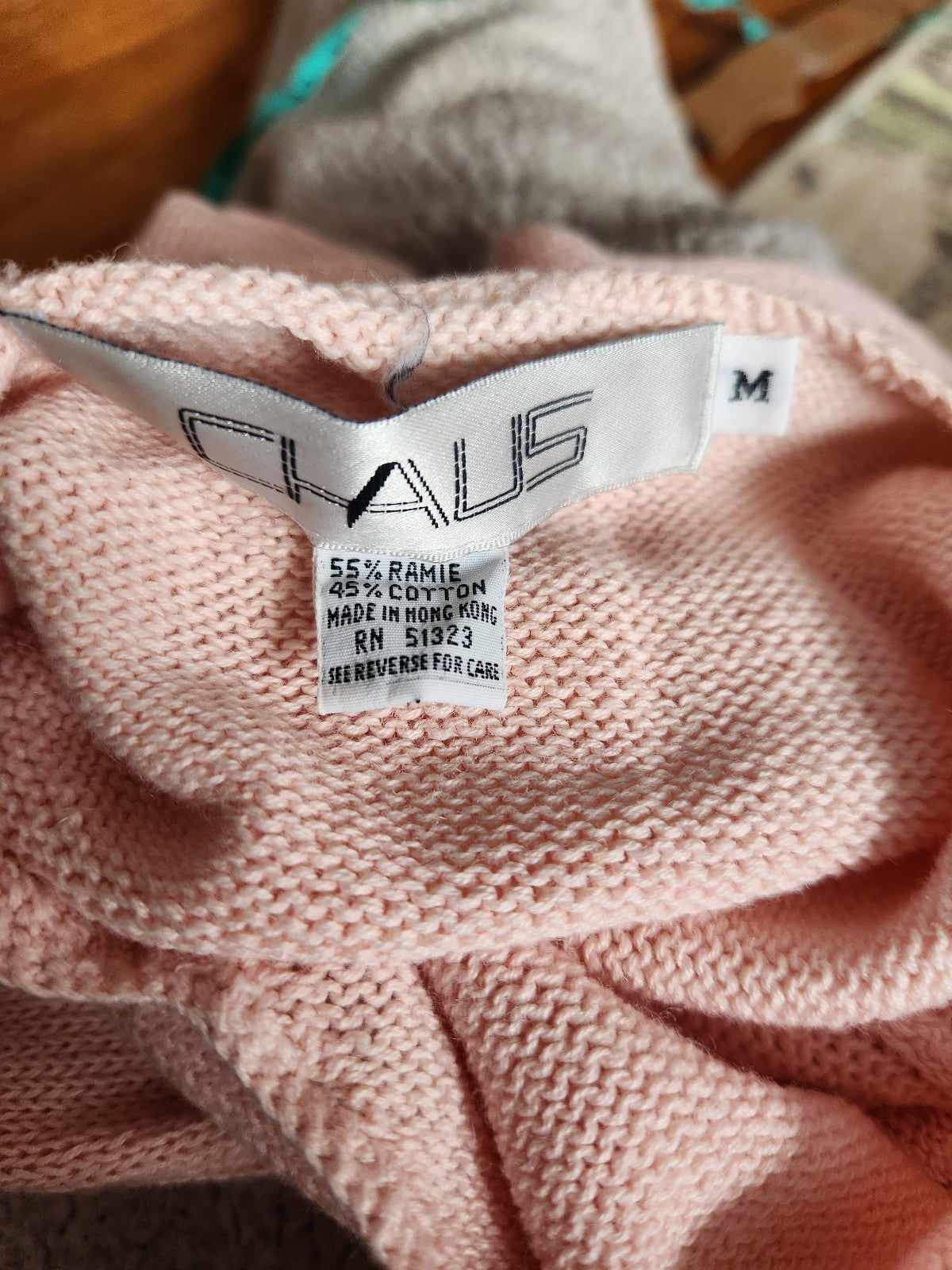 80s Pink Short Sleeve V Neck Sleeve Sweater