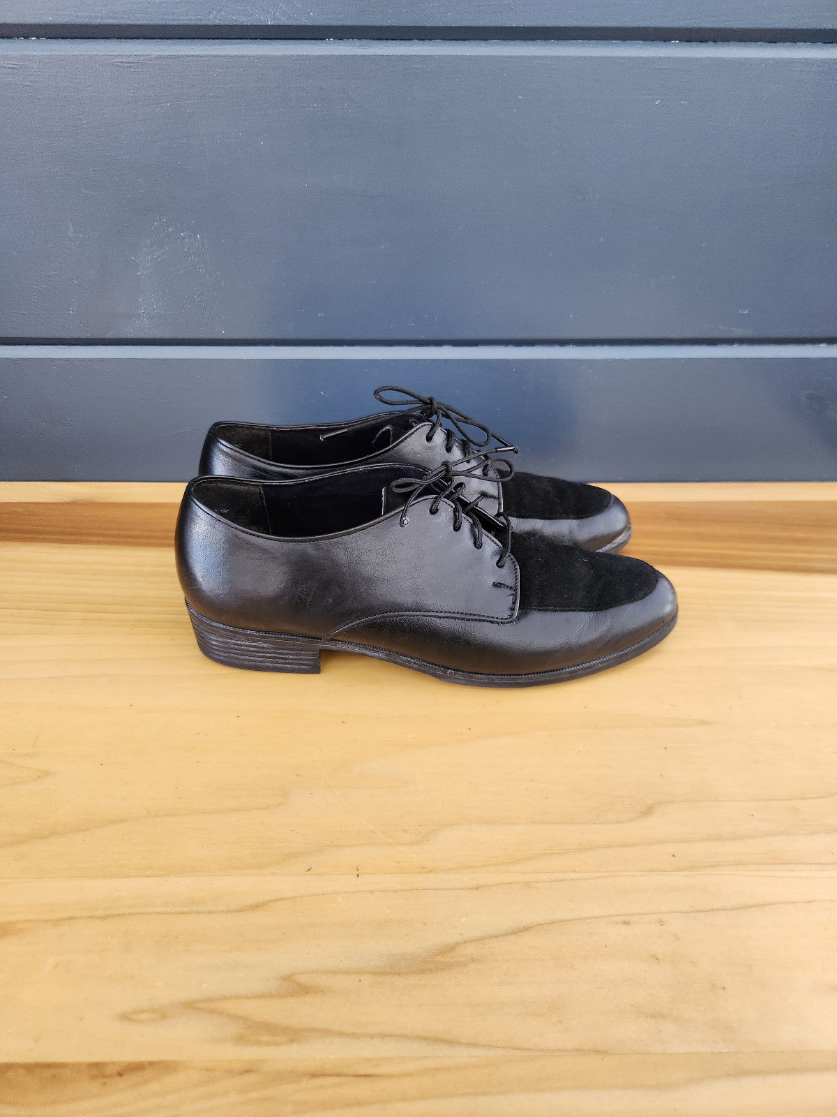 Vintage Black Leather Oxfords