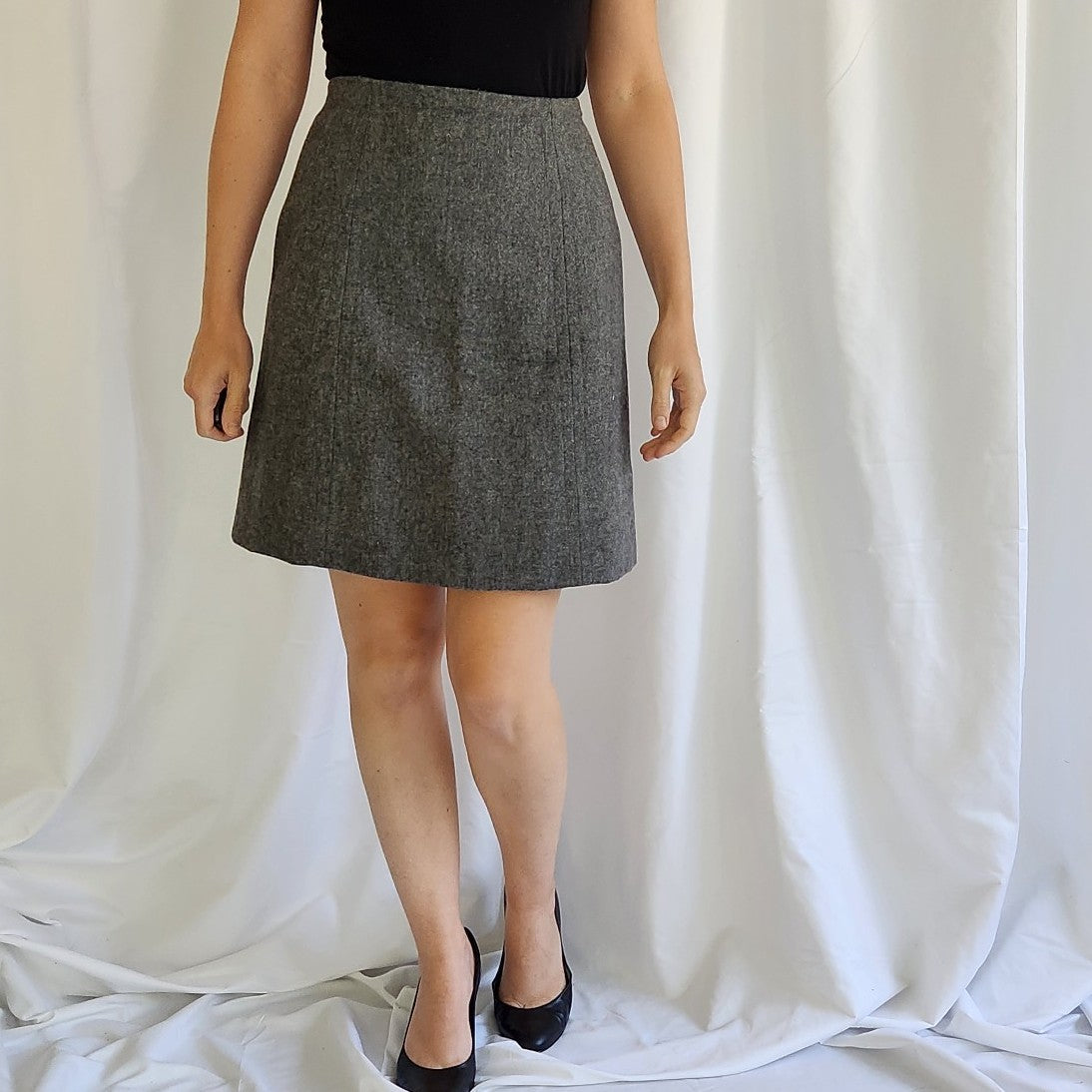 60s Gray Wool(?) Knee Length Skirt