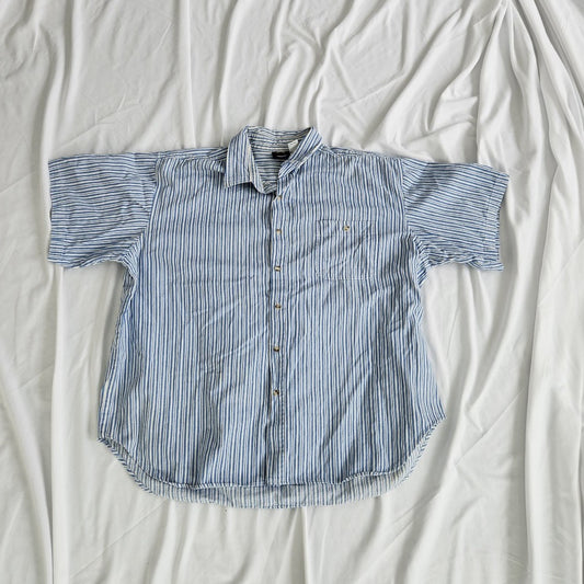 90s 100% Cotton Blue and White Striped Short Sleeve Button Down Shirt