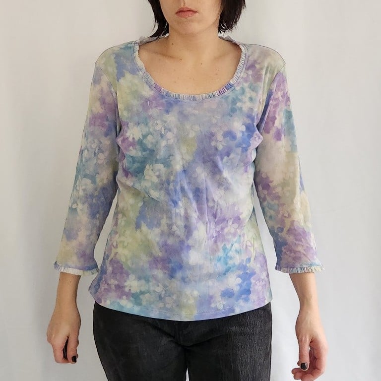 90s/Y2K Purple and Blue Watercolor Floral Blouse