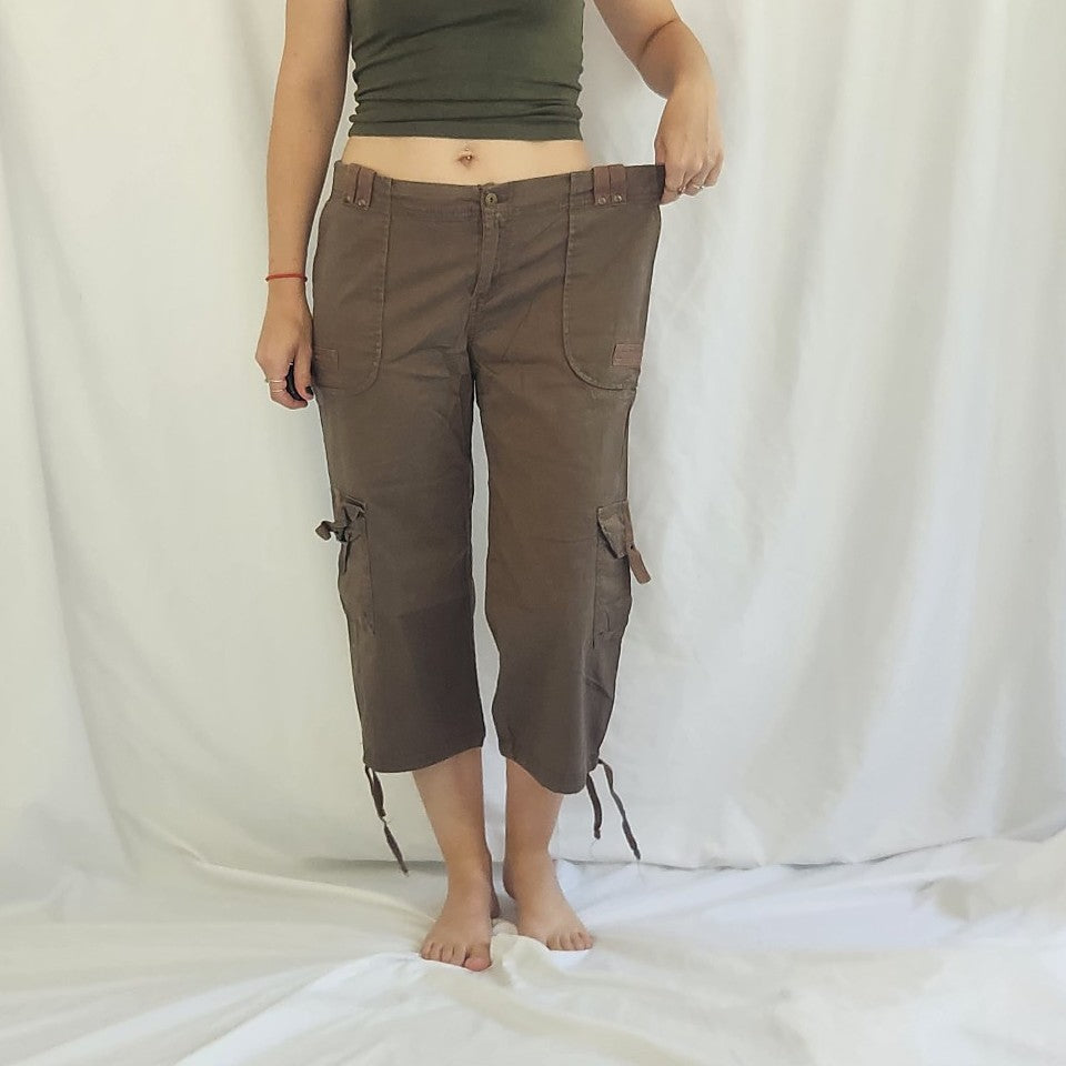 Y2K Paris Blues Brown Cargo Capris