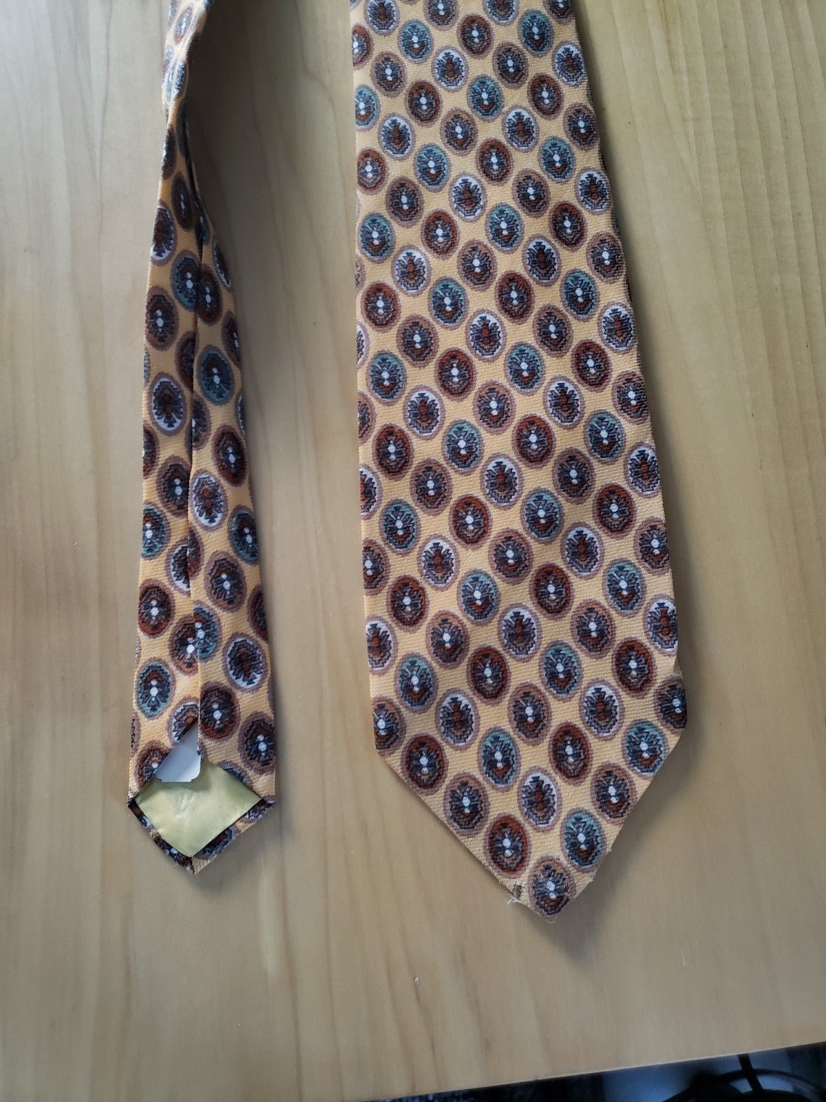 Vintage 80s Saks Fifth Avenue Wool Tie