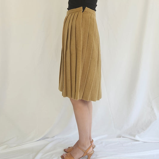 70s Tan Pleated Knee Length Skirt