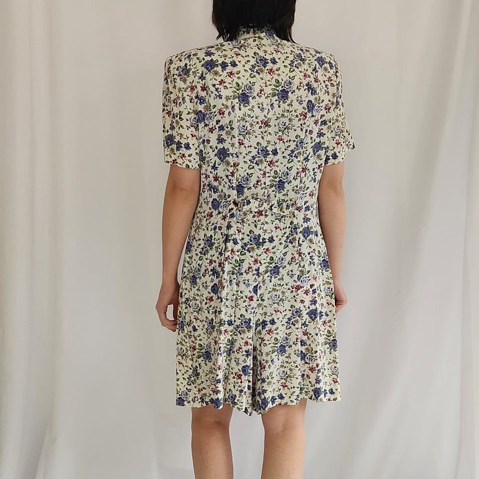 90s White and Purple Rose Print Romper
