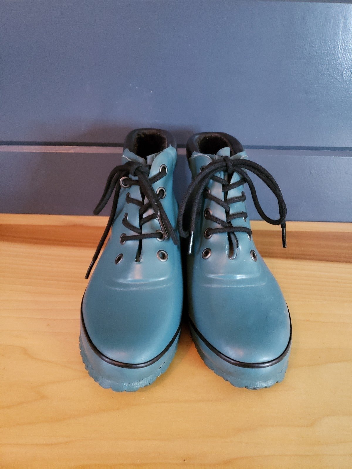 Vintage Lands End Lace Up Rain Boots