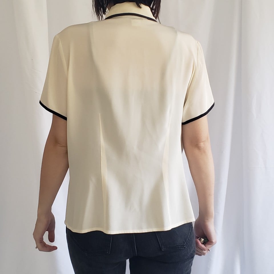 Casual Corner Cream Silk Short Sleeve Blouse