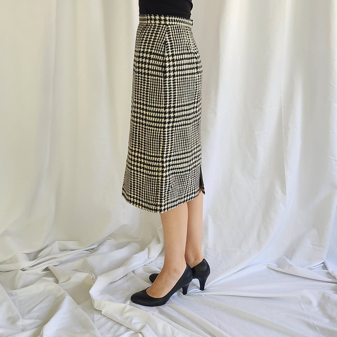 80s/90s Black and White Houndstooth Pencil Skirt