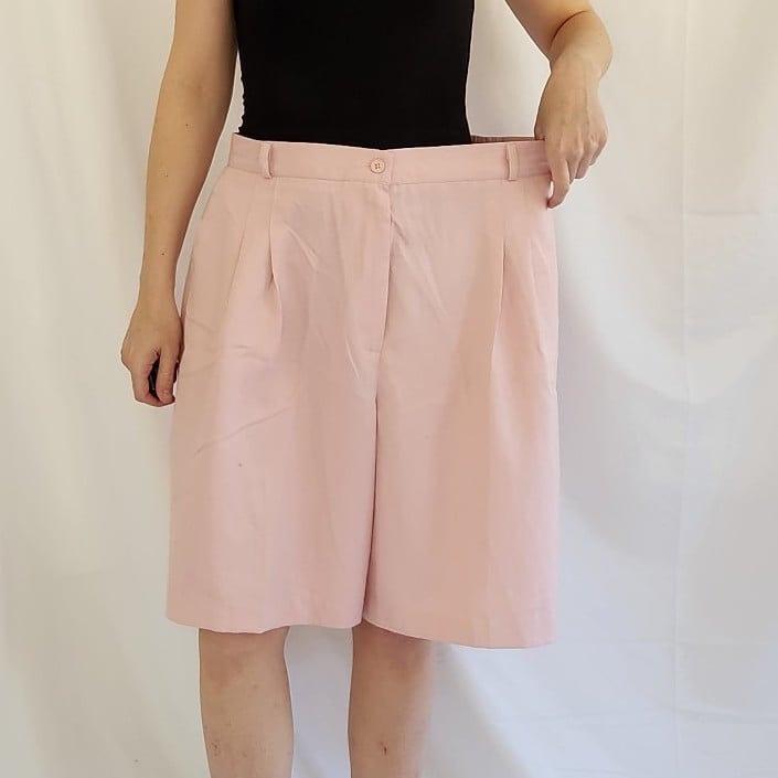 90s Deadstock Pink Pleated Shorts