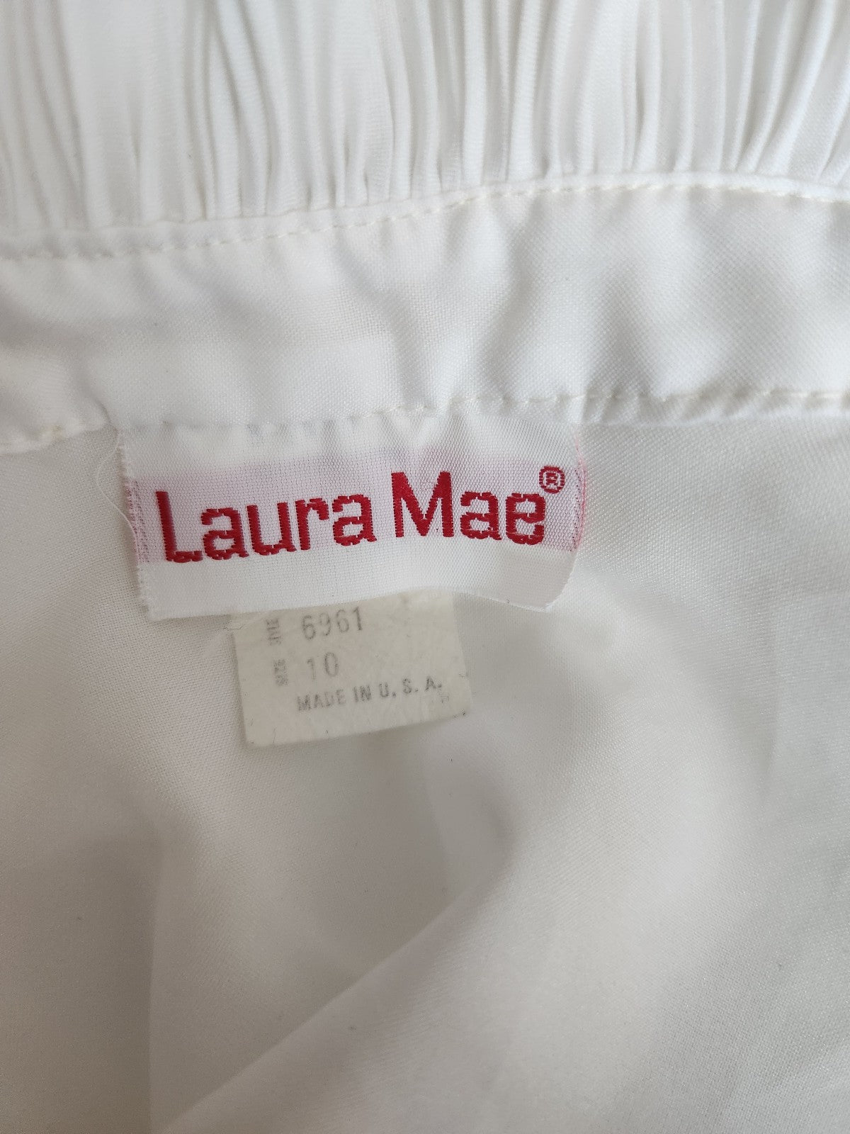 70s White Frilly Short Sleeve Button Down Shirt