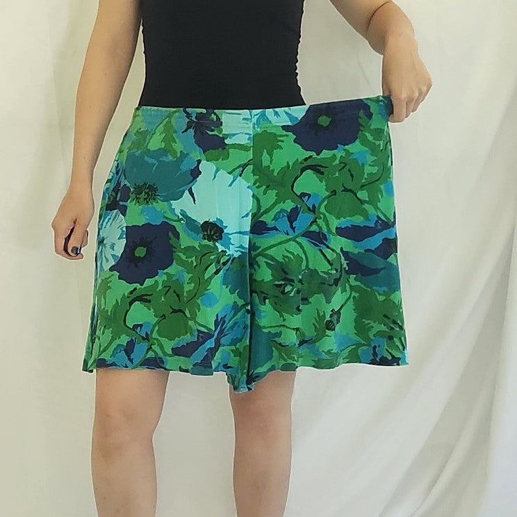 90s Green and Blue Pull On Shorts
