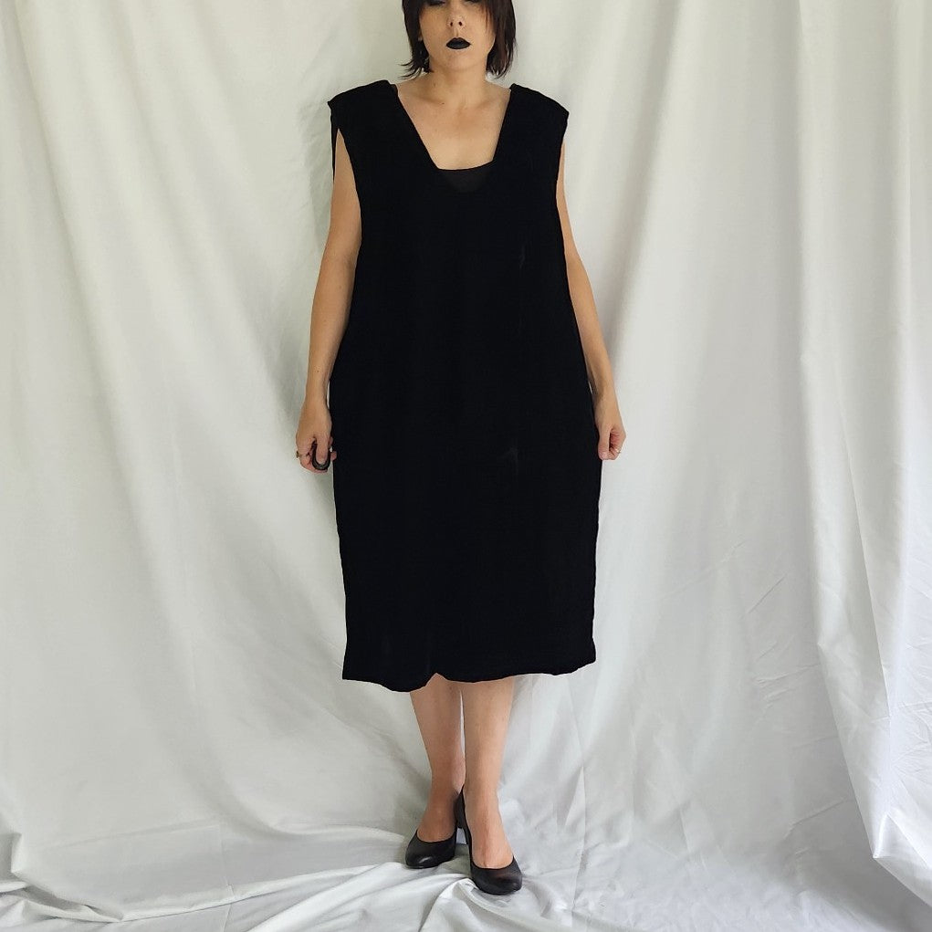 Vintage Home Made Black Velvet Midi Dress