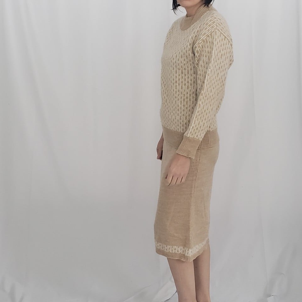 80s/90s Beige Sweater and Skirt Set