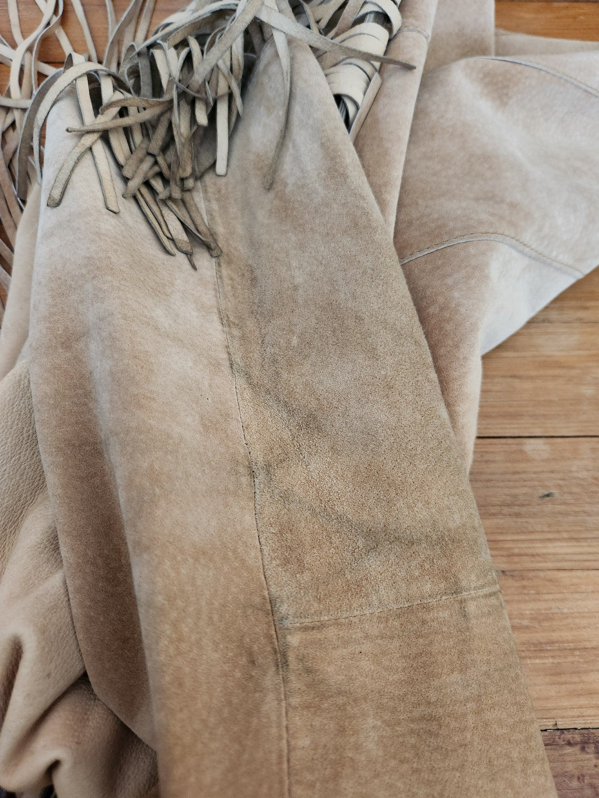 Y2K Tan Suede Jacket With Fringe