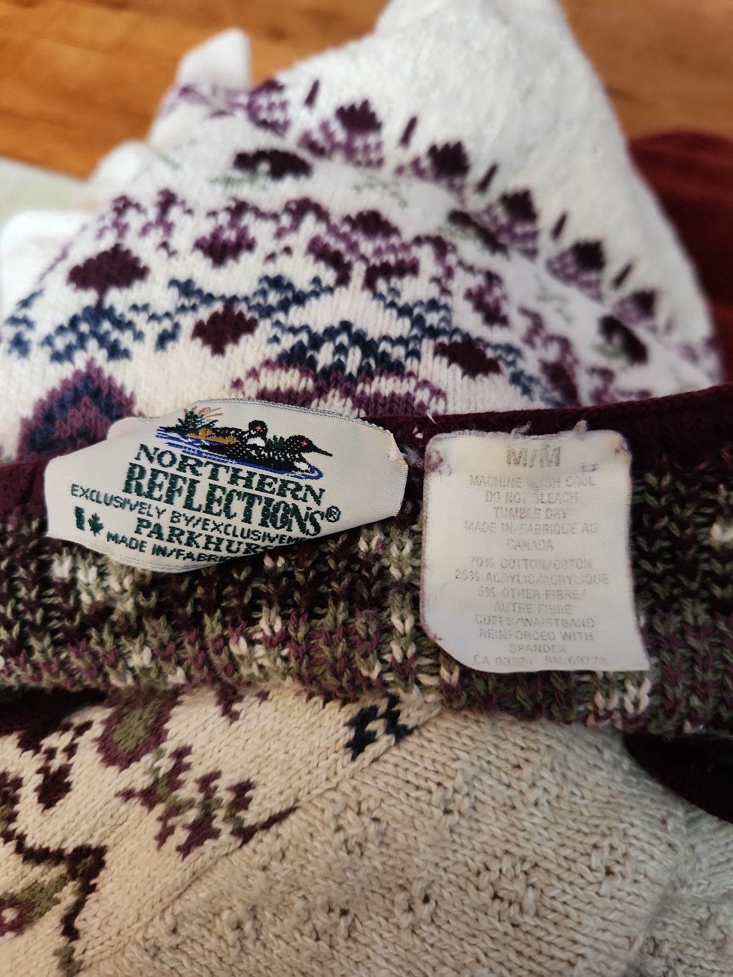 90s Cream and Burgundy Cotton Sweater with Hearts